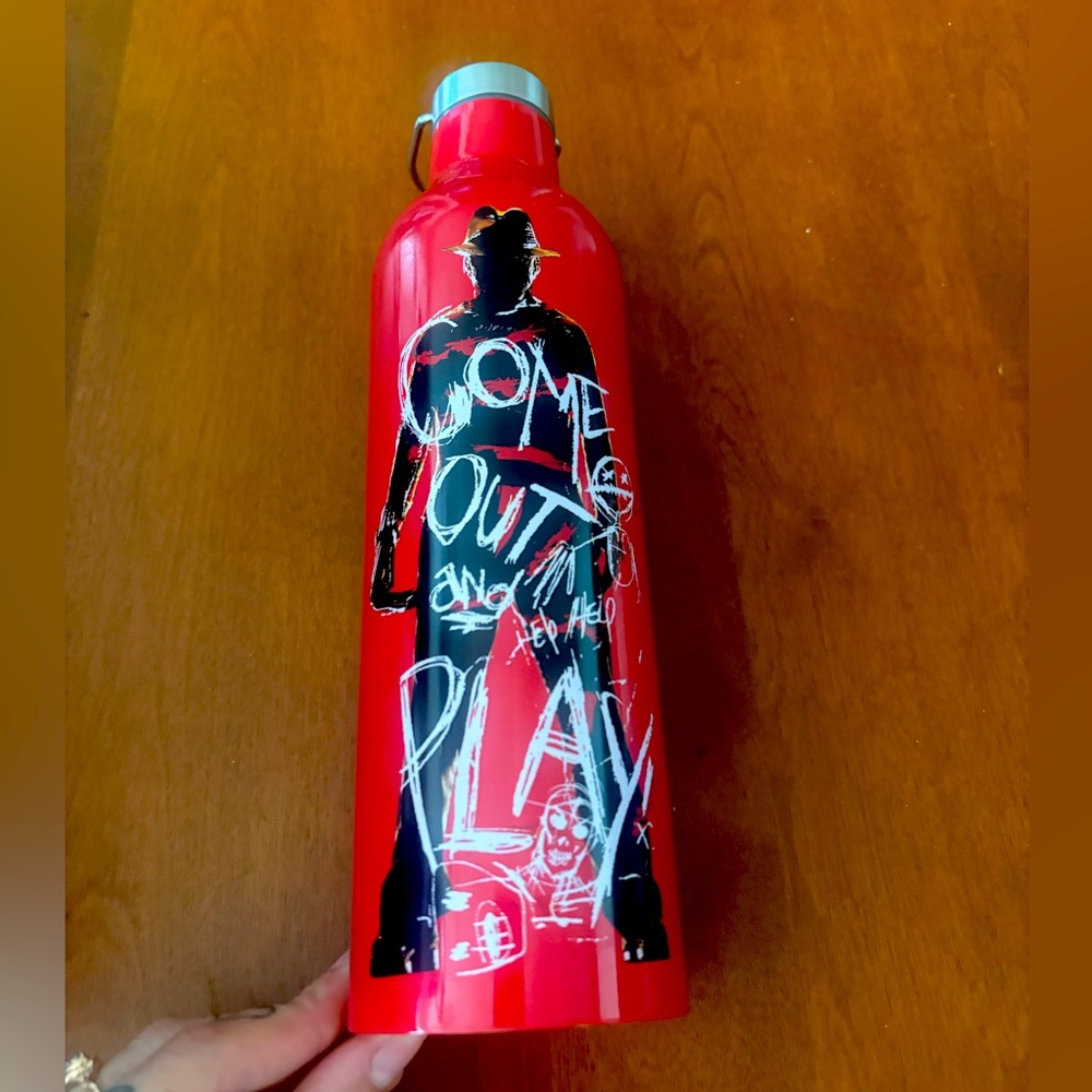 Red Insulated Water Bottle with Artistic Design